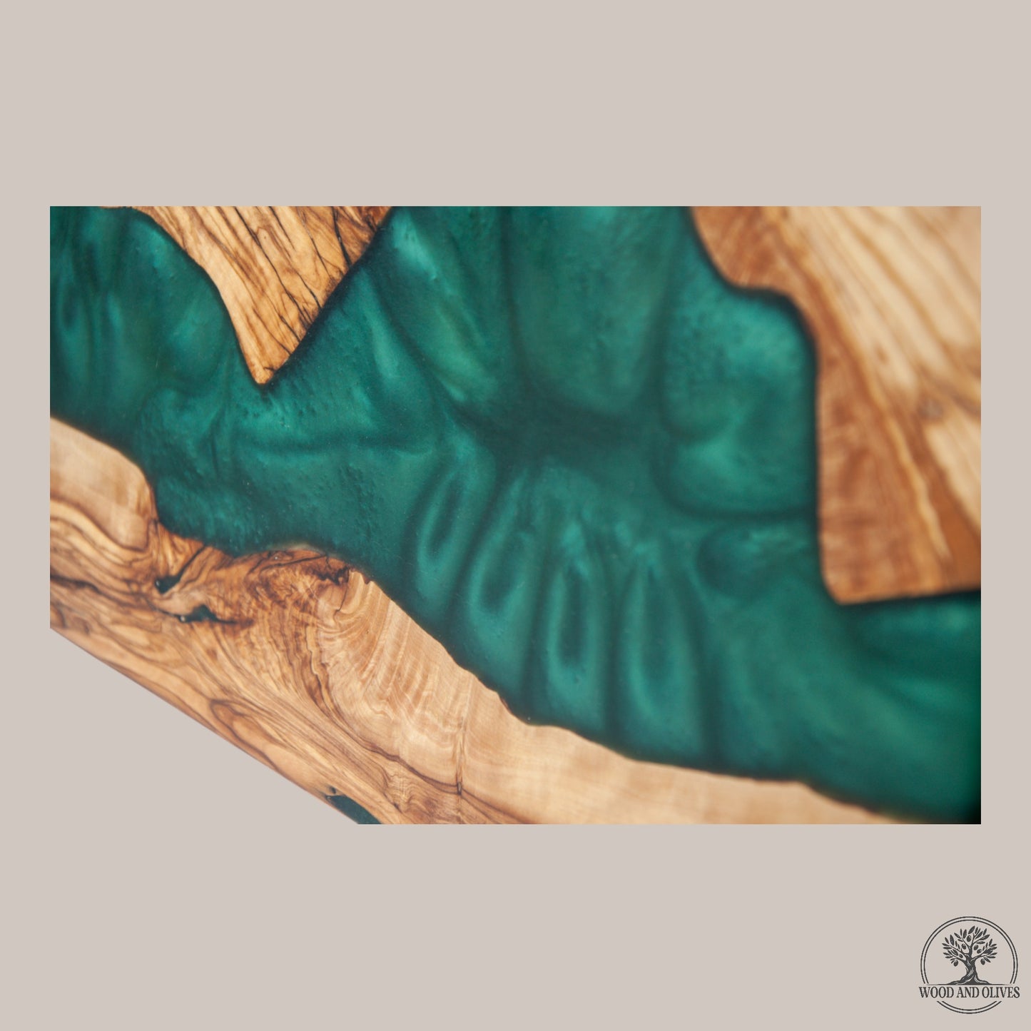 Olijfhouten Serveerplank met Epoxy